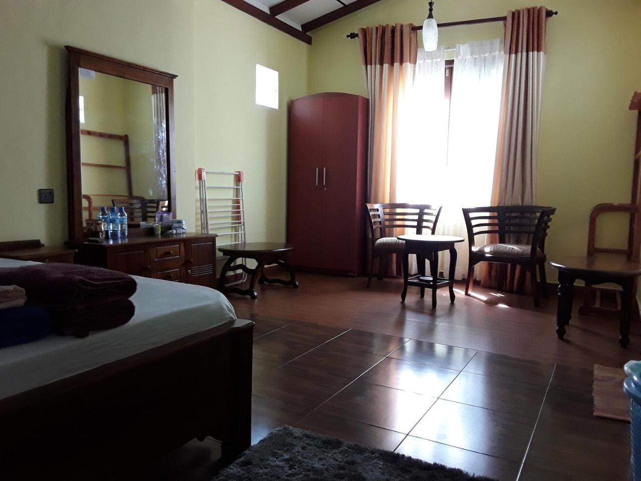 Karl Holiday Bungalow Kalutara Exterior photo